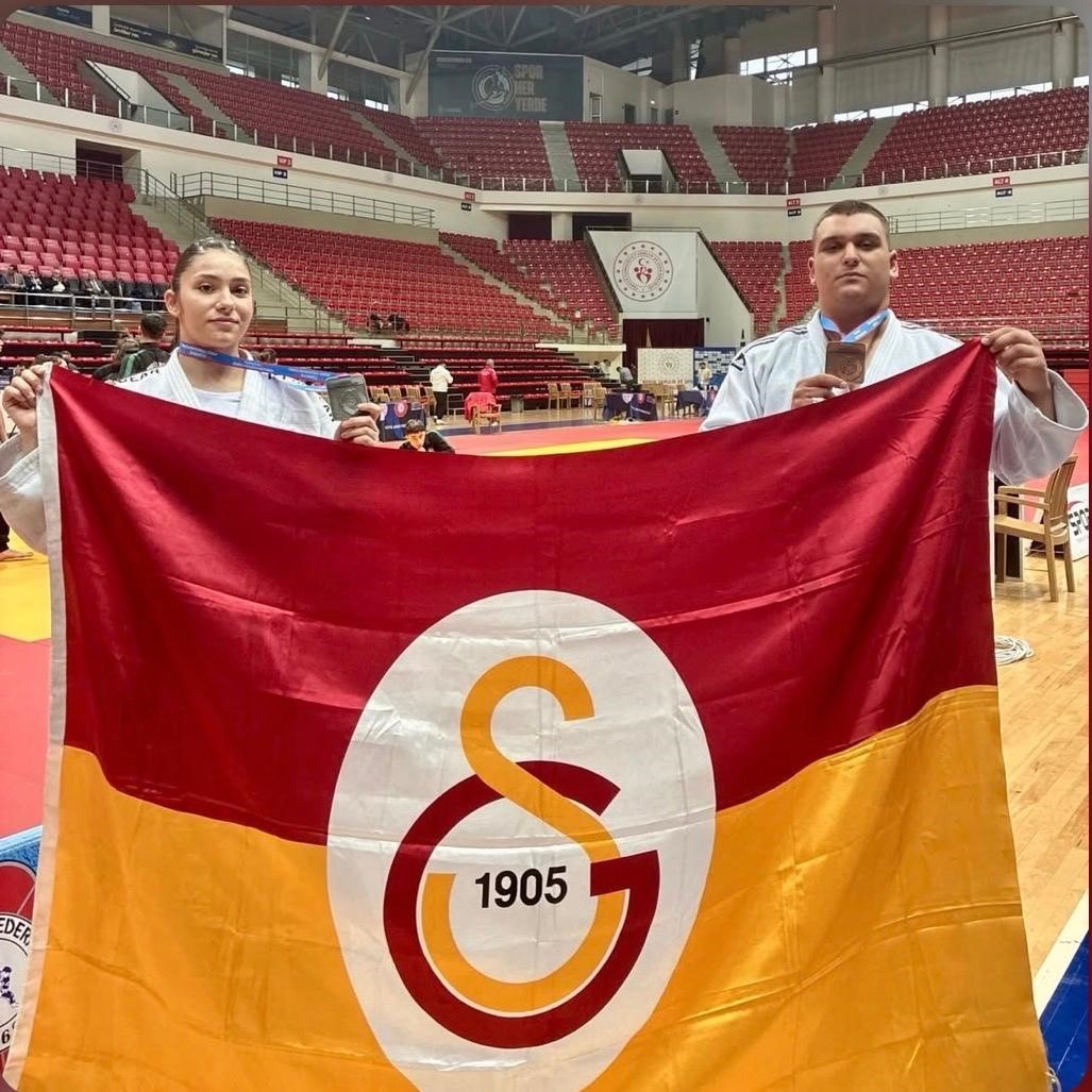 genc hafiz judoda galatasaray takimina girdi 12 Lr6P43bJ