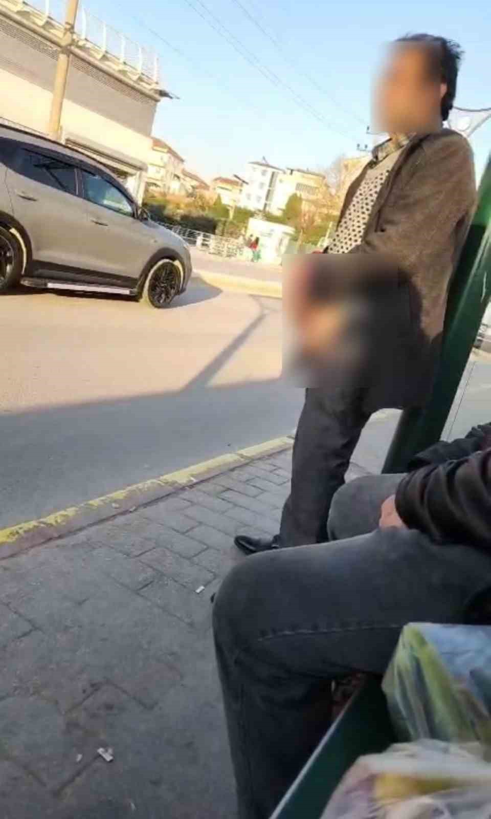 genc kadin durakta tacizciyi saniye saniye kaydetti ben hovardayim hovarda 5 yShOG4Z1