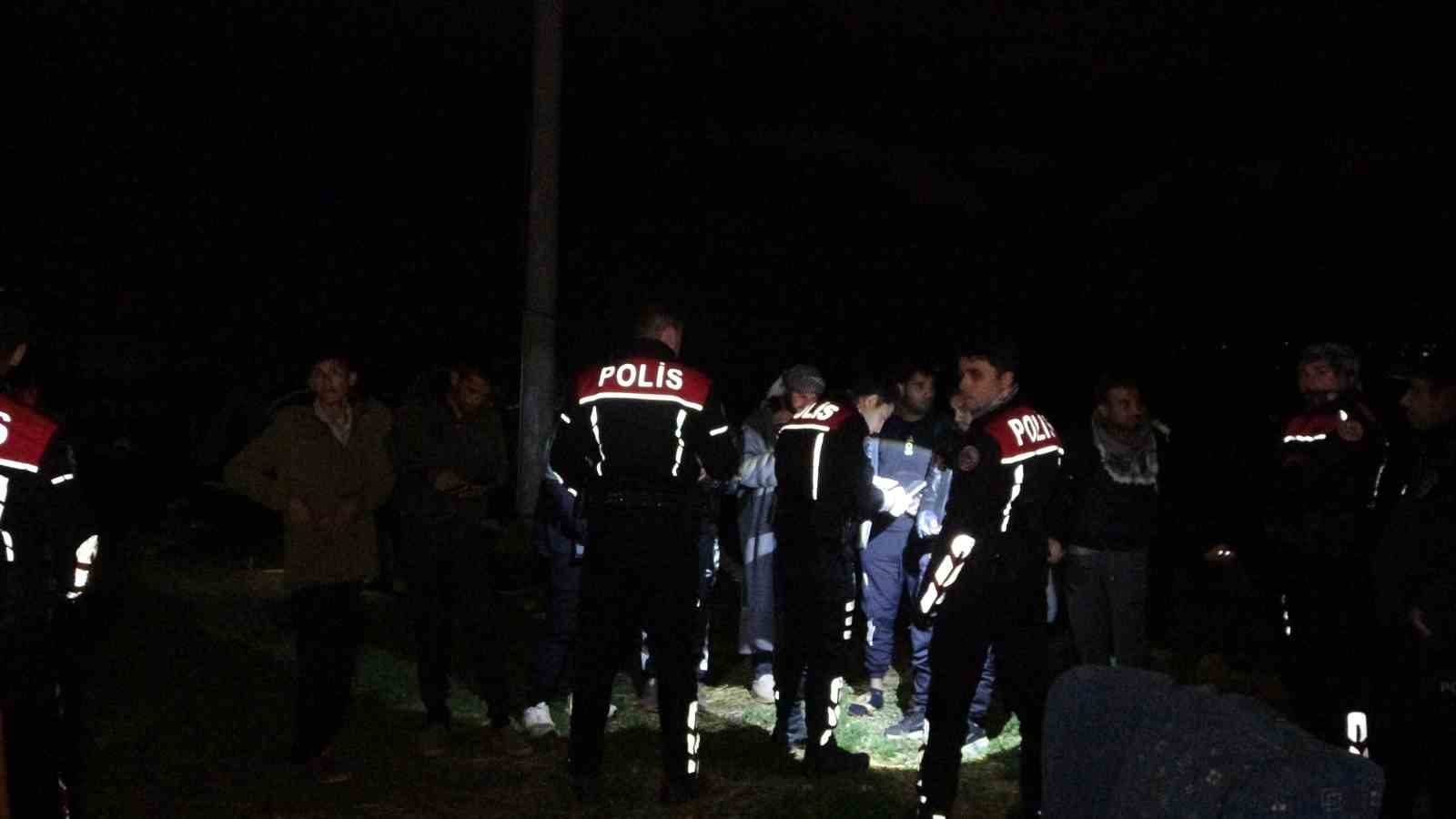 genc kadin evde silahla gogsunden vurulmus halde olu bulundu 6 sPSP6W7f