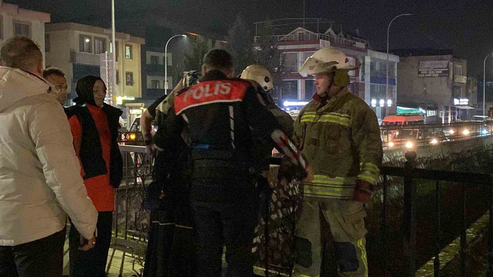 genc kadin polis ve itfaiye ekiplerini seferber etti 1 OtXUrSFV