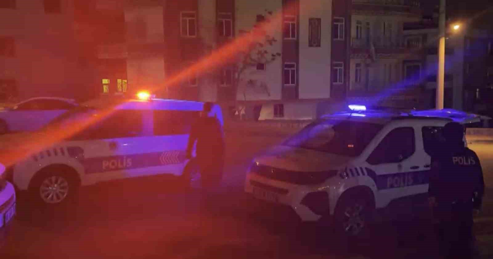 genc kadina siddet ihbari polisi alarma gecirdi 3 PWEayLsE
