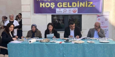 genc-kursiyerler-yoresel-yemeklerle-hunerlerini-sergiledi-v2dm8anl.jpg