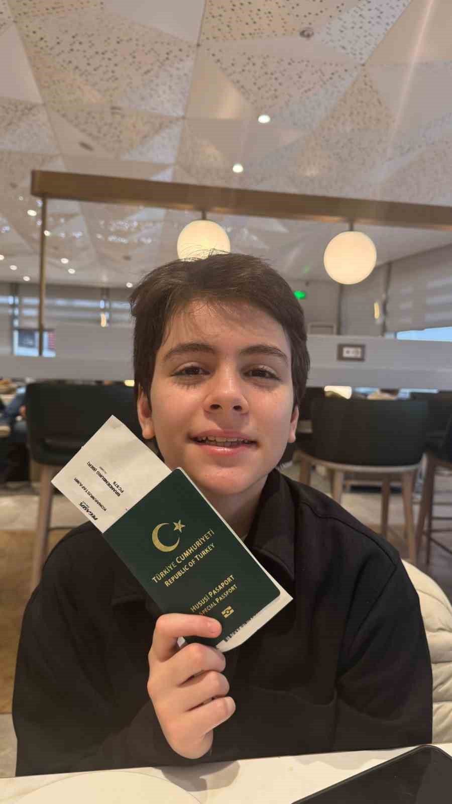 genc oyuncusu mustafa konakin rol aldigi yercekimi berlinalede yarisacak 1 2u4Yeh9W