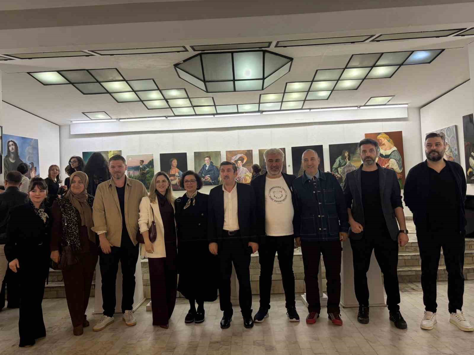 genc sanatcilar eserlerini karekodla dijitale tasidi 0 mK9hkQmr