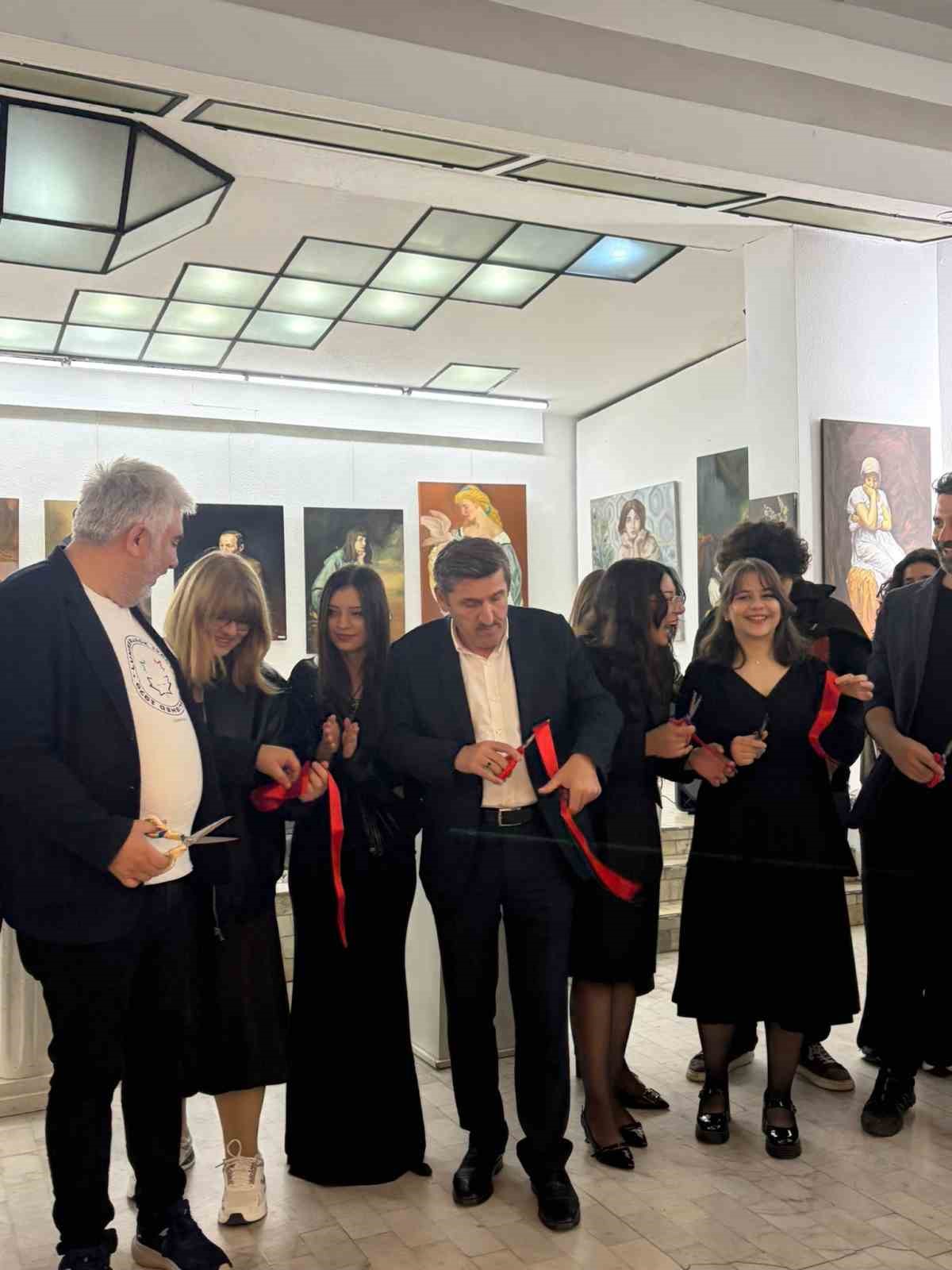 genc sanatcilar eserlerini karekodla dijitale tasidi 2 BANvm6Qi