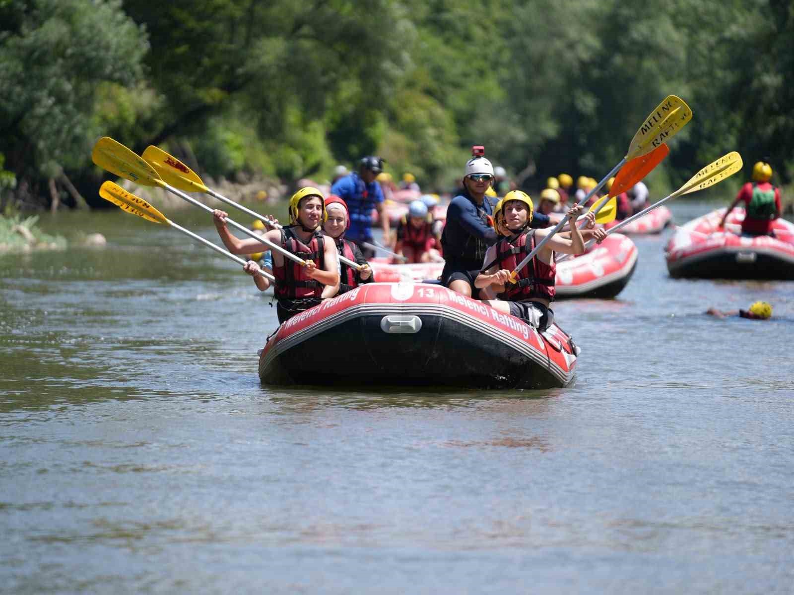 gencler 12 kilometre kurek cekti 2 UTdaRApH