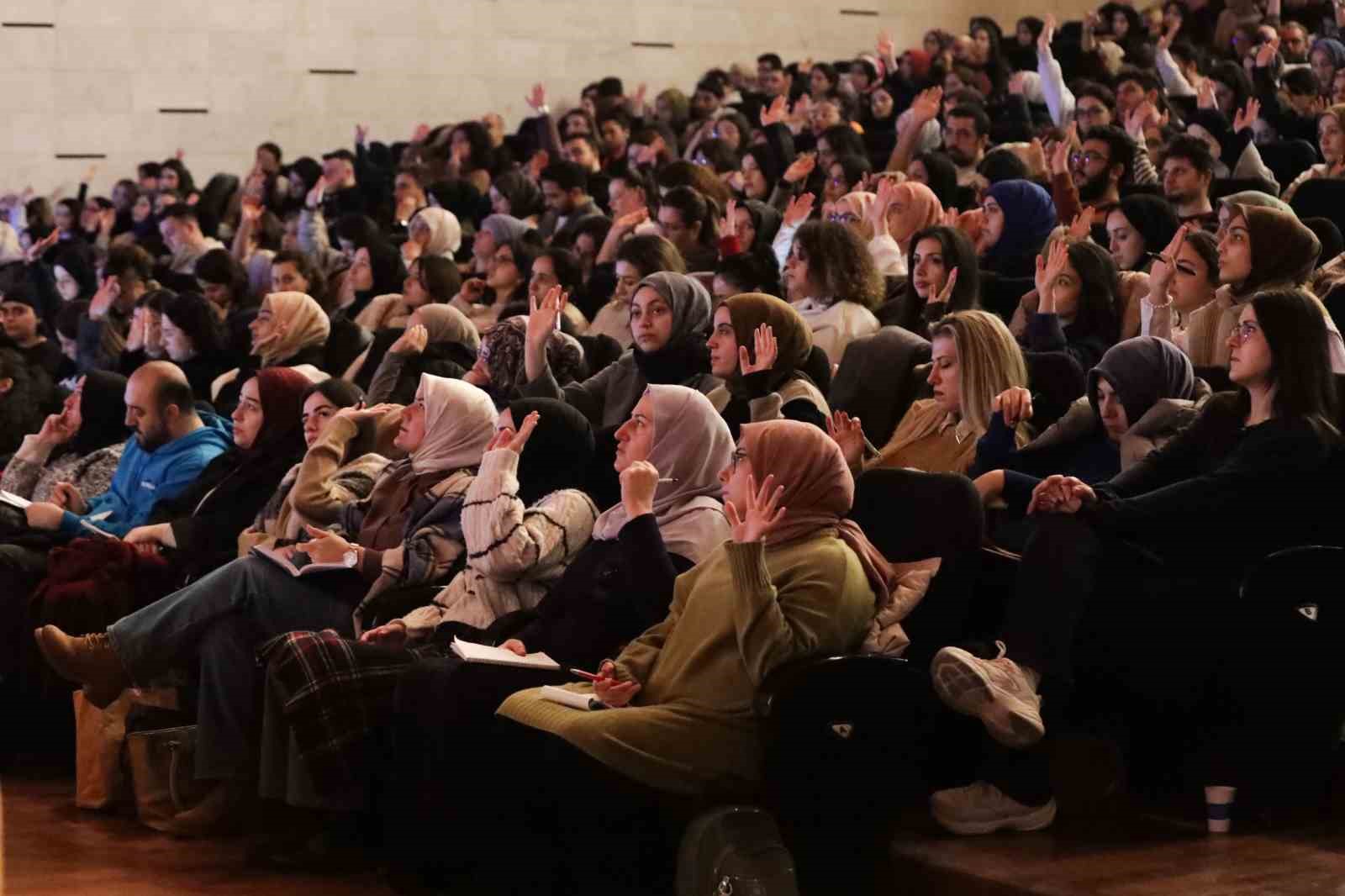 gencler buyuksehir ile kpssye hazirlaniyor 0
