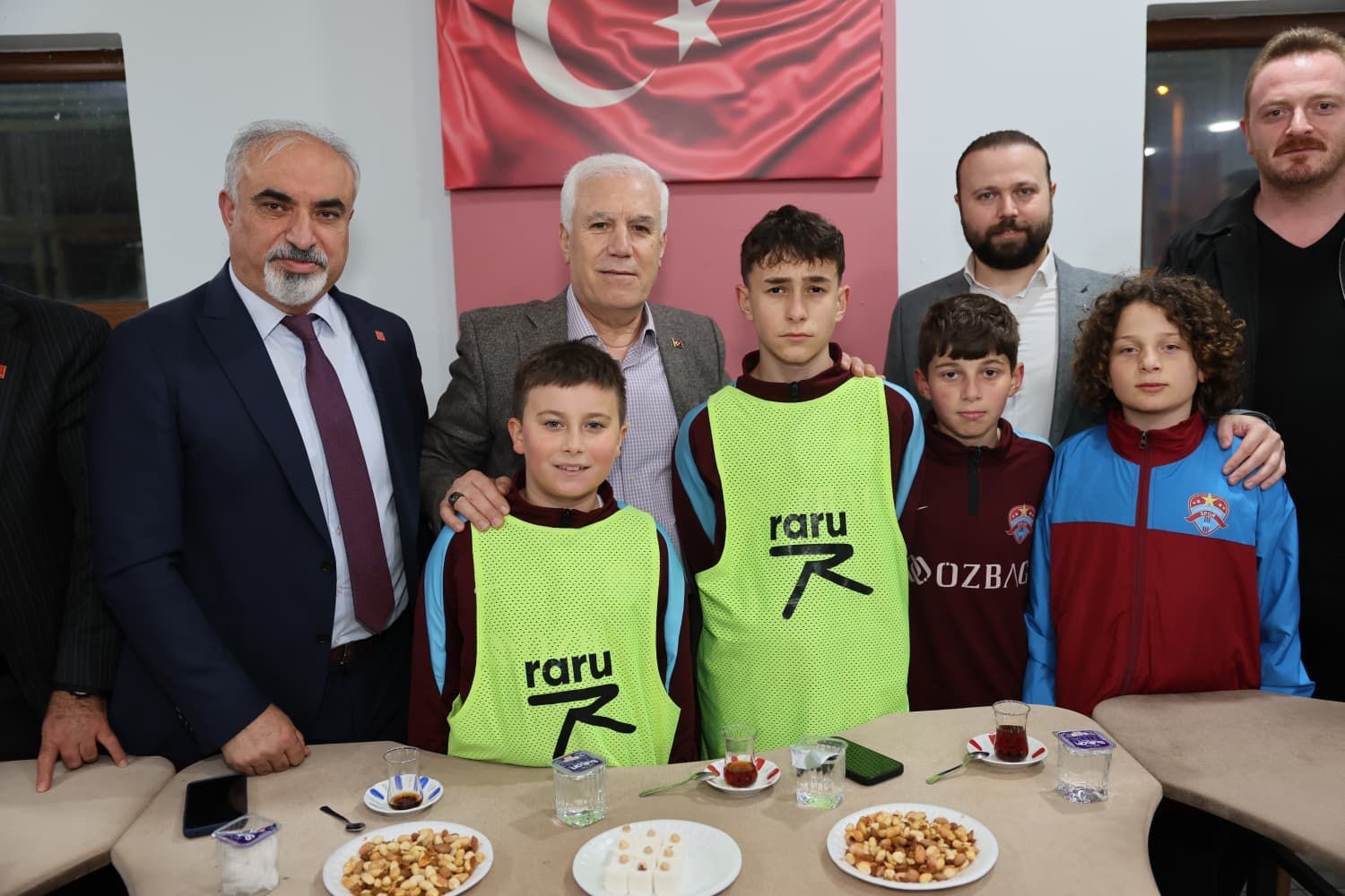 gencler istedi baskan bozbey yeniliyor 2 Vwrl17MJ