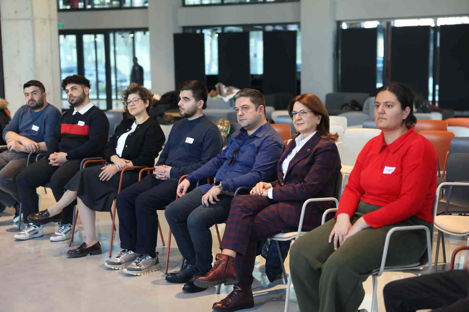 gencler niluferde ifade ozgurlugu konusuldu 3 9bUPHOQA