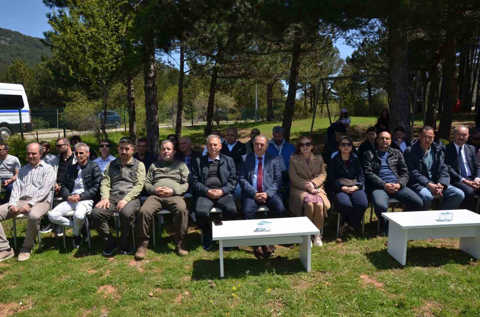 gencler spilin zirvesinde ay yildizli bayrakla bulustu 4 9q4OZtFd