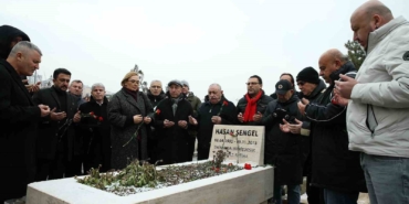 genclerbirligi-baskan-yardimcisi-olmez-ilhan-cavcavi-olumunun-9-yilinda-rahmetle-aniyor-ruhunu-sad-ediyoruz-sLfJ3kiI.jpg