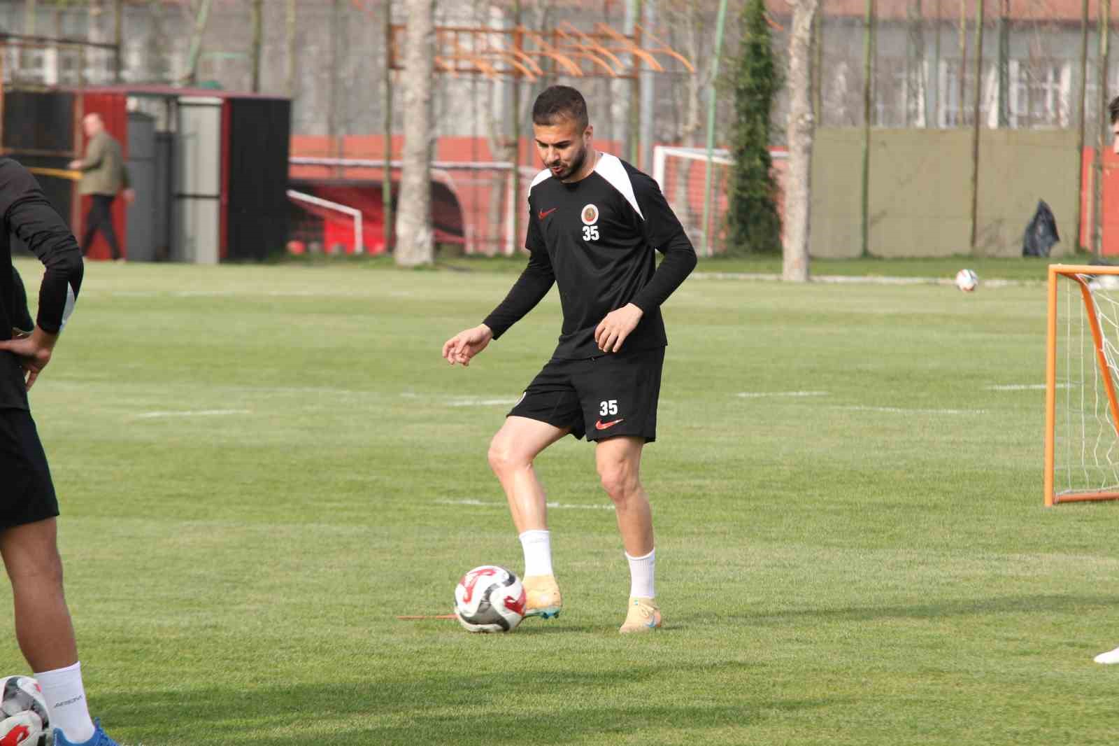 genclerbirligi galatasaray macinin hazirliklarini surdurdu 31 Obrz5yVf