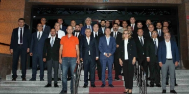 genclerbirliginde-yeni-yonetimin-gorev-dagilimi-belli-oldu-HWVYO271.jpg