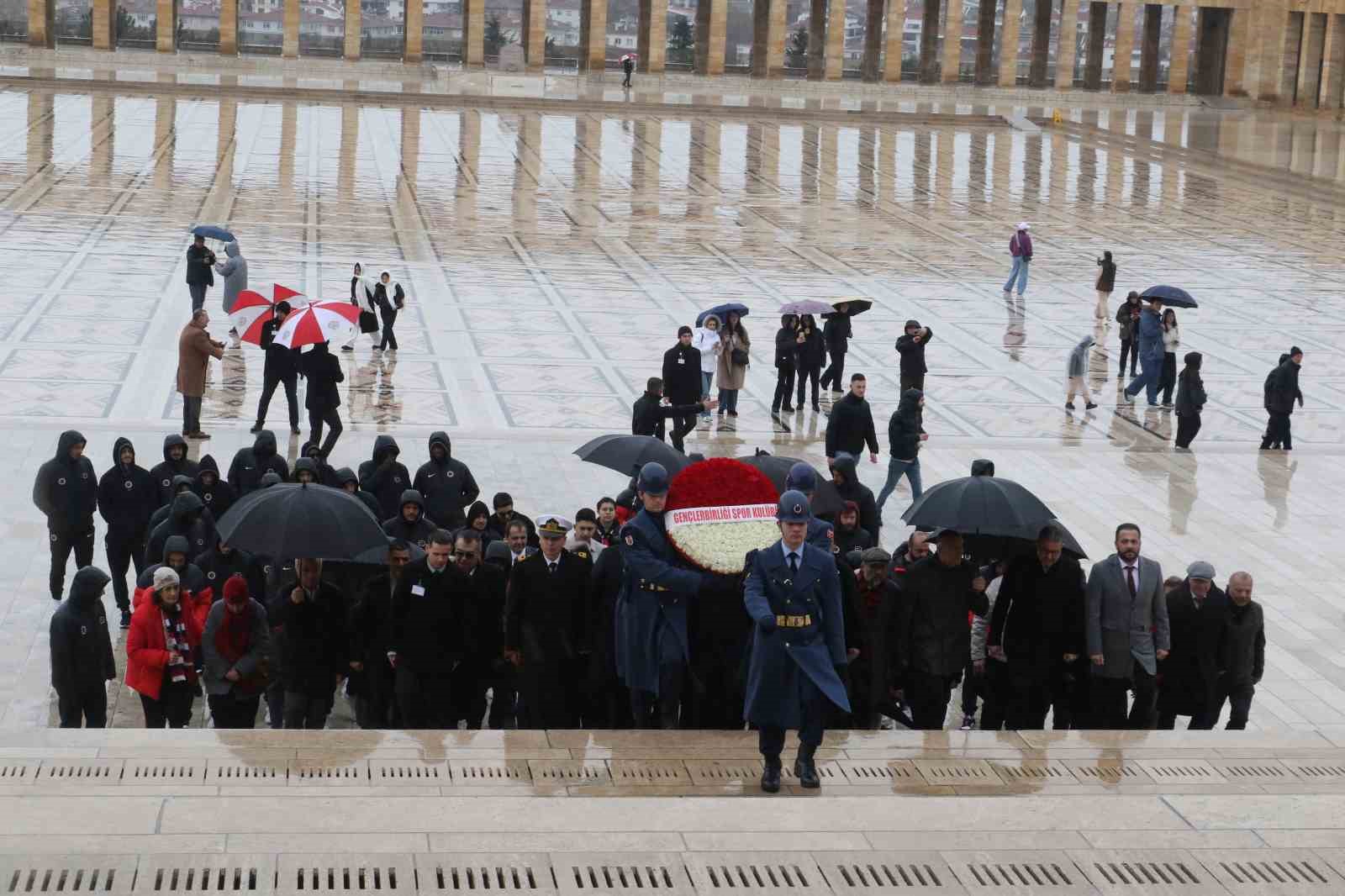 genclerbirliginden anitkabir ziyareti 5 d7qDGtkr