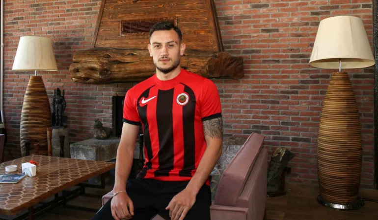 genclerbirliginden-defansa-takviye-XlSvyNQ7.jpg