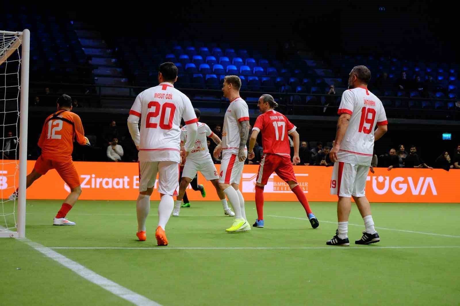 genclig 2026 lansmaninda unlu isimlerin katilimiyla gosteri maci duzenlendi 2