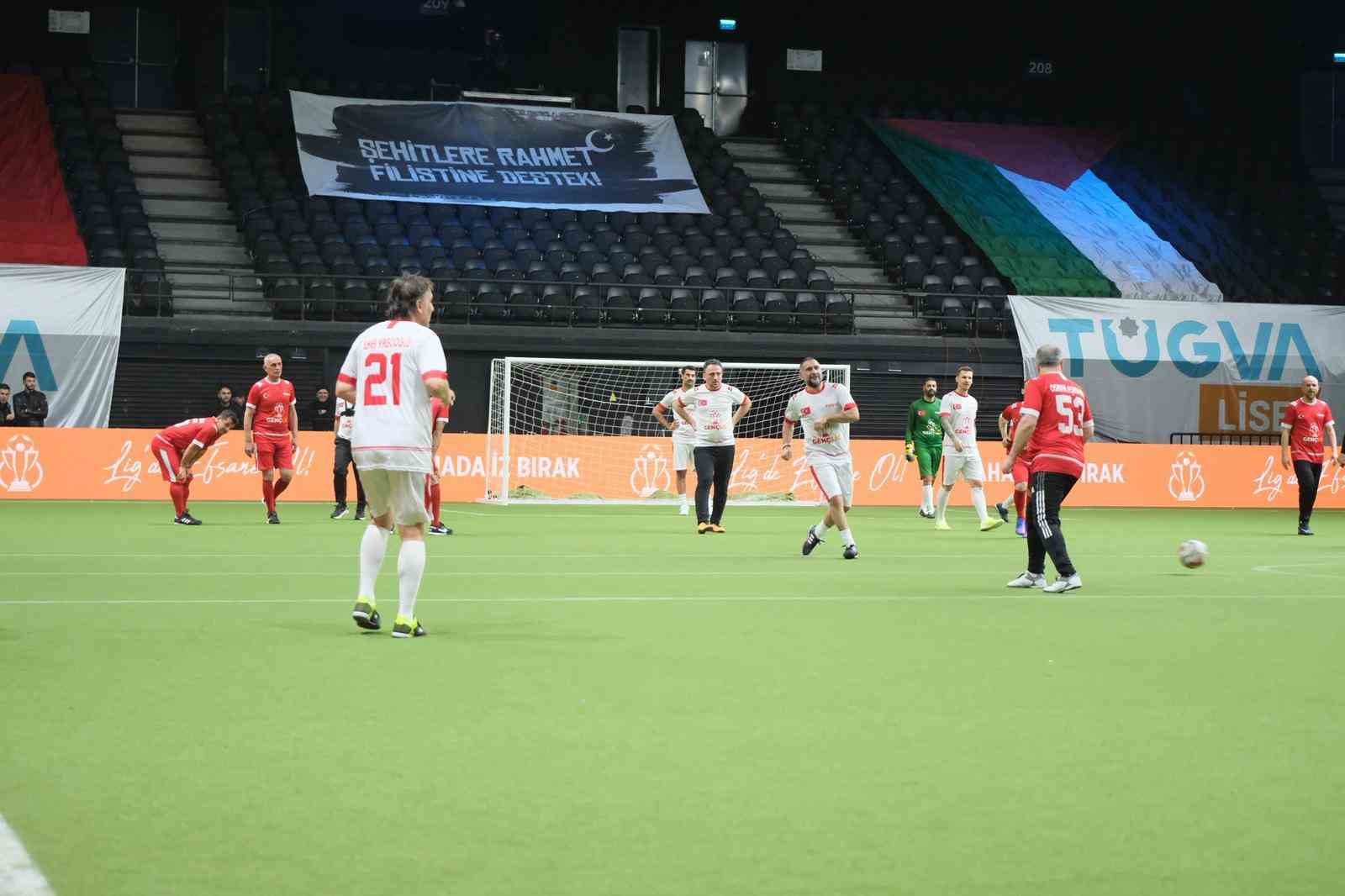 genclig 2026 lansmaninda unlu isimlerin katilimiyla gosteri maci duzenlendi 8 3HrAedEX