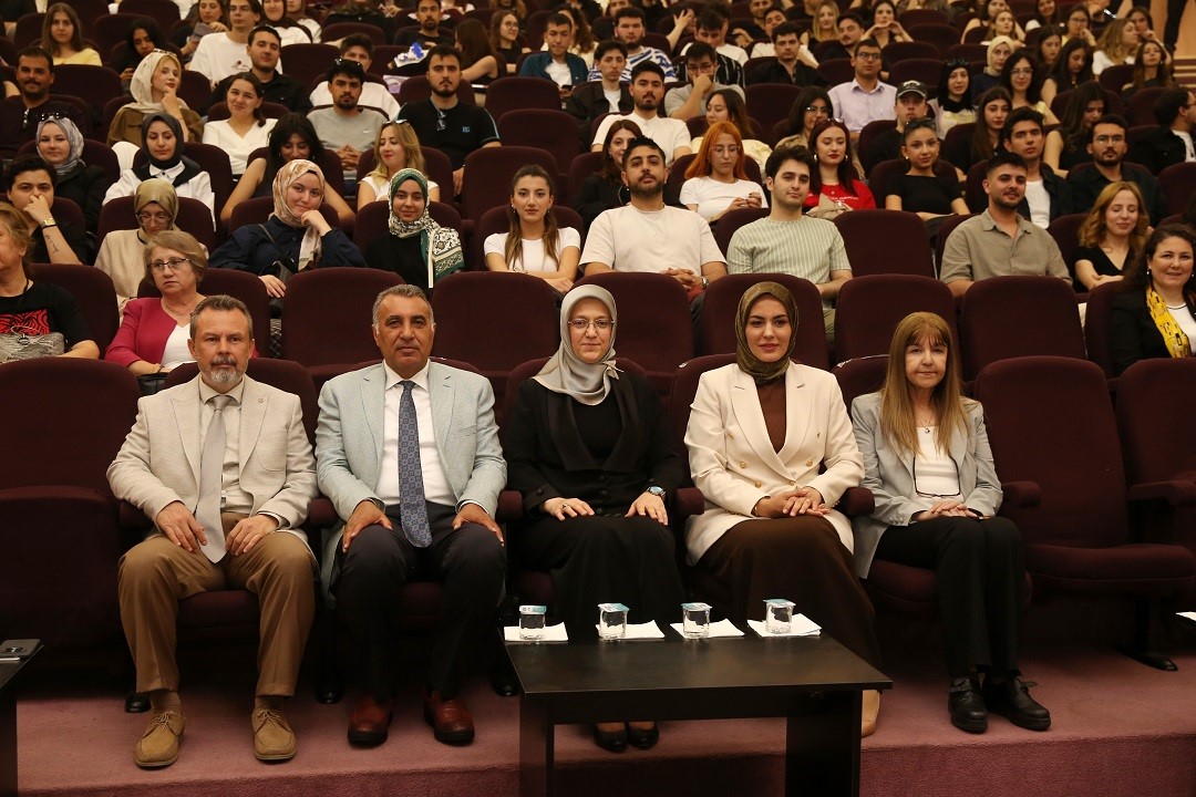 gencligin uretim cagi projesinin kapanis etkinligi mcbude yapildi 5