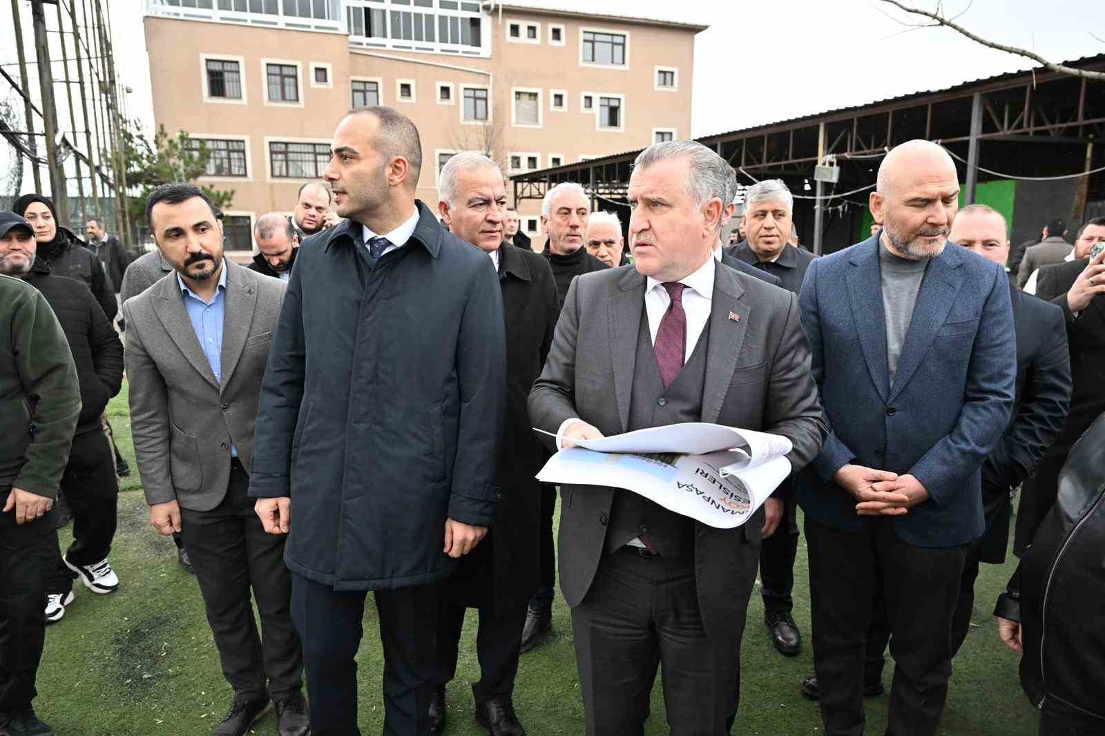 Gençlik ve Spor Bakanı Bak, Gaziosmanpaşa’da spor yatırımlarını yerinde inceledi 9 genclik ve spor bakani bak gaziosmanpasada spor yatirimlarini yerinde inceledi 5 Zm5vvzJ4