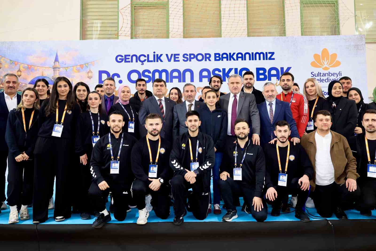 genclik ve spor bakani baktan sultanbeylili genclere mujde 4 87Nj8gjD