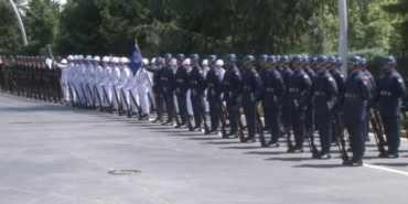 genelkurmay-baskani-bayraktaroglu-amerikali-mevkidasi-caine-ile-gorustu-ZjIjg3hD.jpg