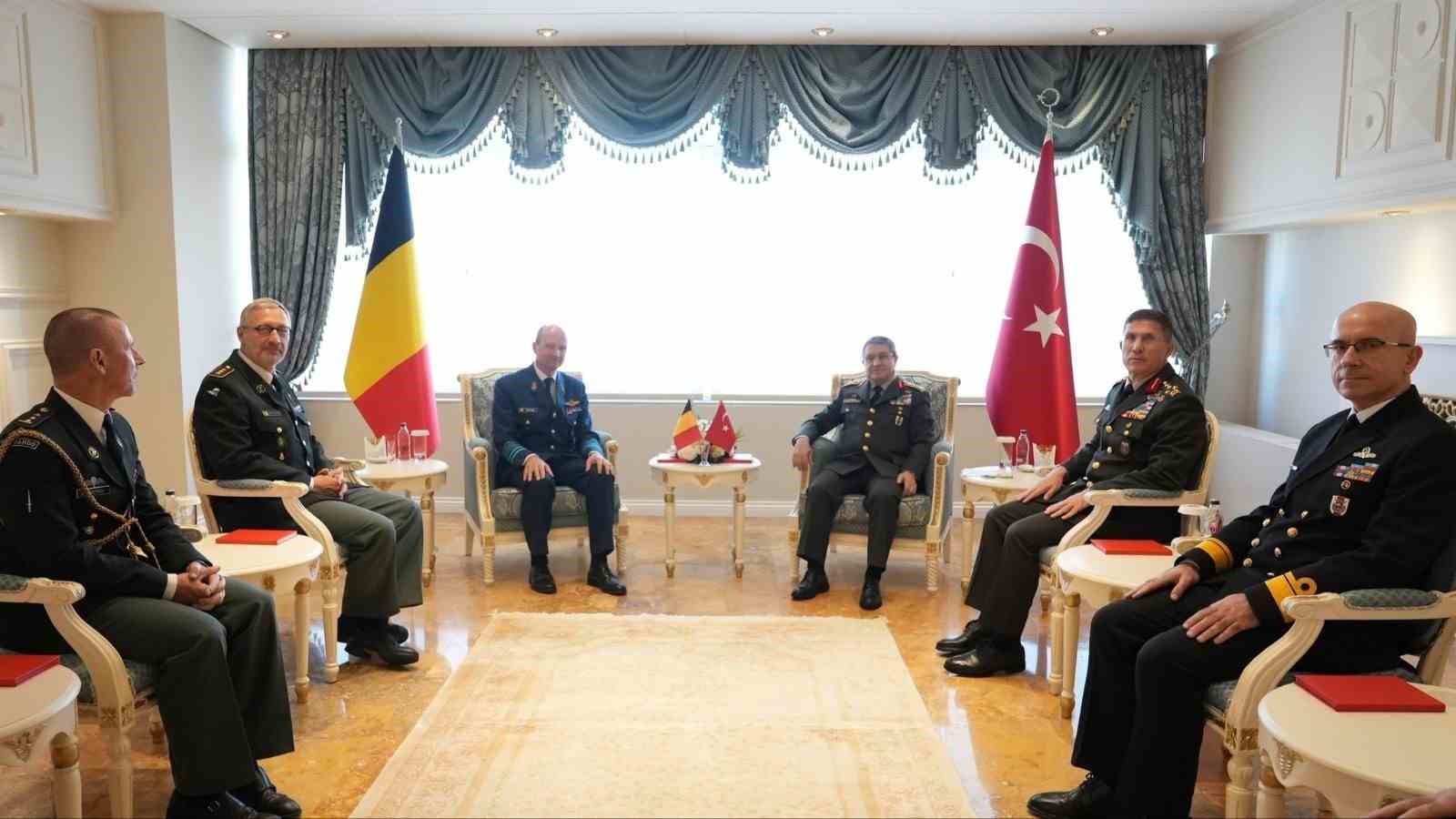 Genelkurmay Başkanı Bayraktaroğlu, Belçikalı mevkidaşı ile görüştü 4 genelkurmay baskani bayraktaroglu belcikali mevkidasi ile gorustu 0 zV5icpj4
