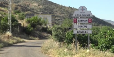 gercus-ilcesinde-sicaktan-bunalan-ciftciler-buz-gibi-kaynak-suyunda-serinliyor-rNGwJNv4.jpg