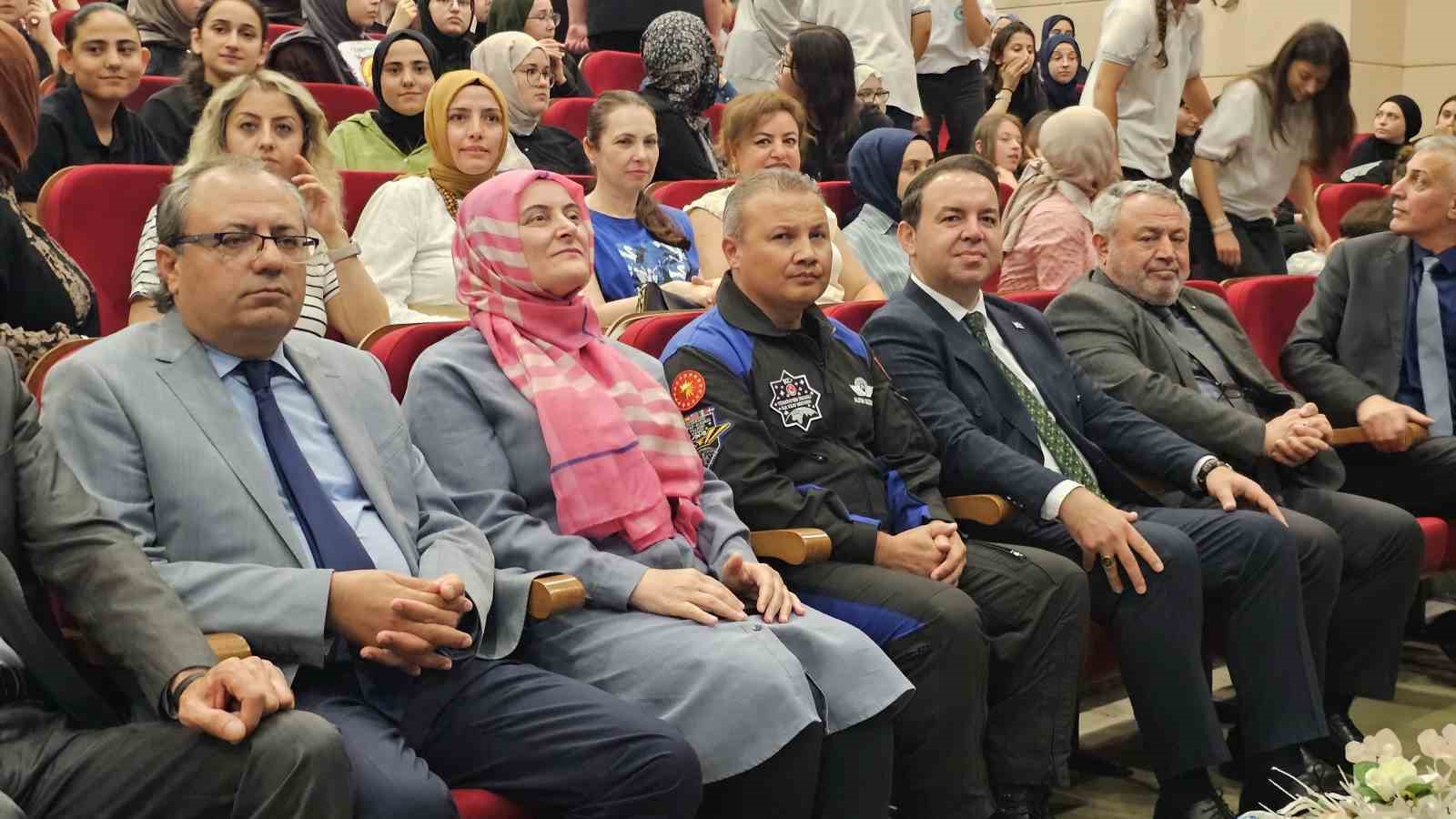 Gezeravcı açıkladı, Türkiye 2027’de Ay’a iniş hamlesine hazırlanıyor 9 gezeravci acikladi turkiye 2027de aya inis hamlesine hazirlaniyor 5