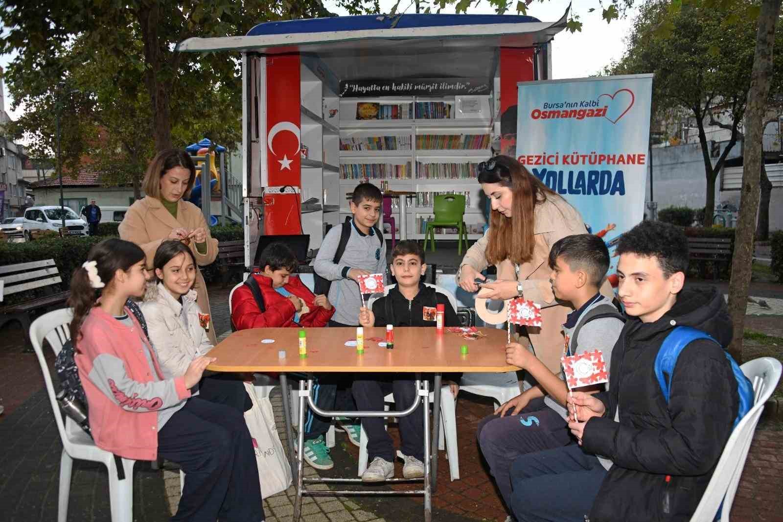 gezici kutuphaneden cocuklara ozel bayram turu 1 F9bamEkh