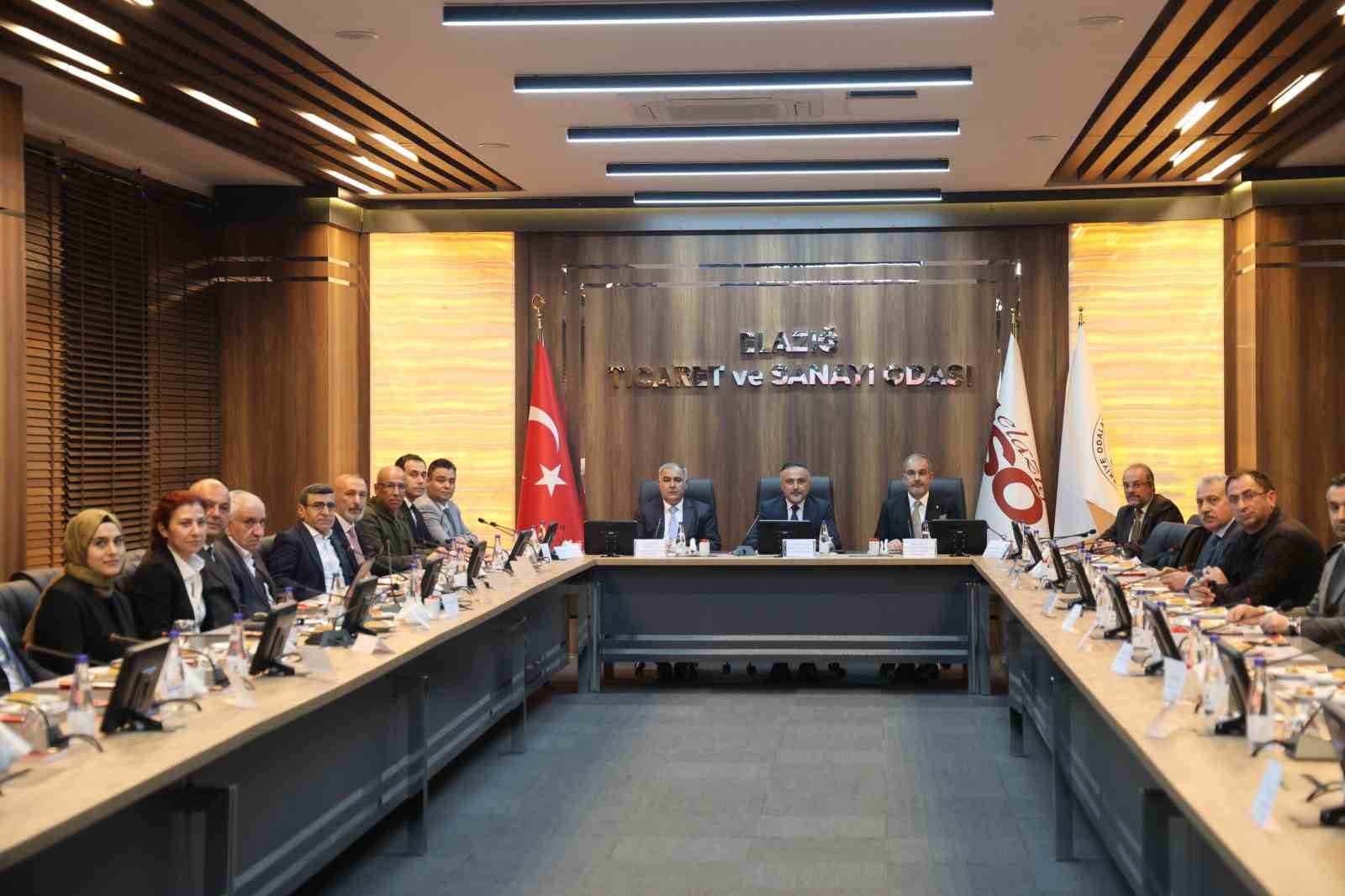 Gıda ve Kontrol Genel Müdürü Dr. Dilber: "Gıda güvenilirliğinde önemli olan ne kadar üretildiği değil, ne kadar sağlıklı tüketilebildiğidir" 5 gida ve kontrol genel muduru dr dilber gida guvenilirliginde onemli olan ne kadar uretildigi