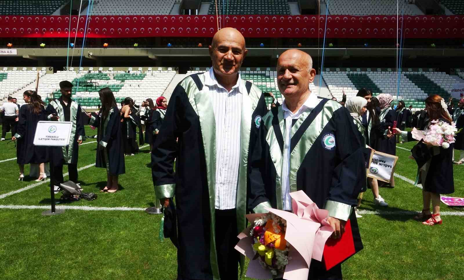 giresun universitesinin en dikkat ceken mezunlari oldular biri 40 yillik gazeteci digeri 5 cocuk K8IhWidl
