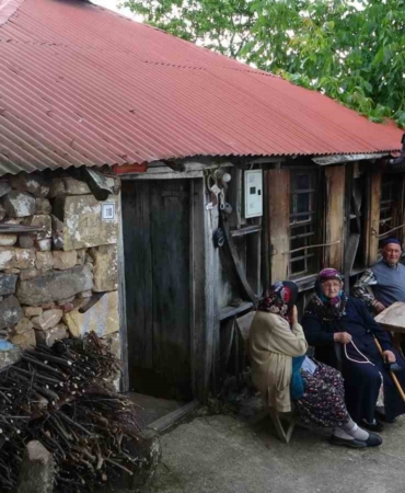 giresunda-yayla-yolundaki-70-yillik-kahvehane-zamana-direniyor-2v3MQ8ch.jpg