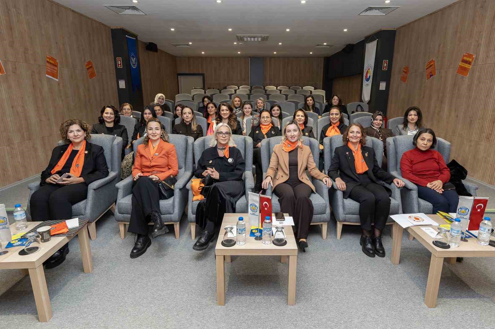 girisimci kadinlar siber siddete dur dedi 1 Xzf7JgvK