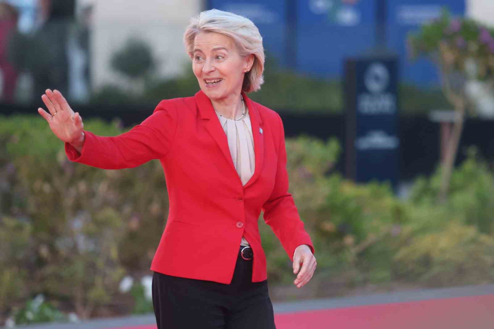 gkrydeki gayriresmi ab liderler zirvesi basladi 5 6Ow5c9ZX