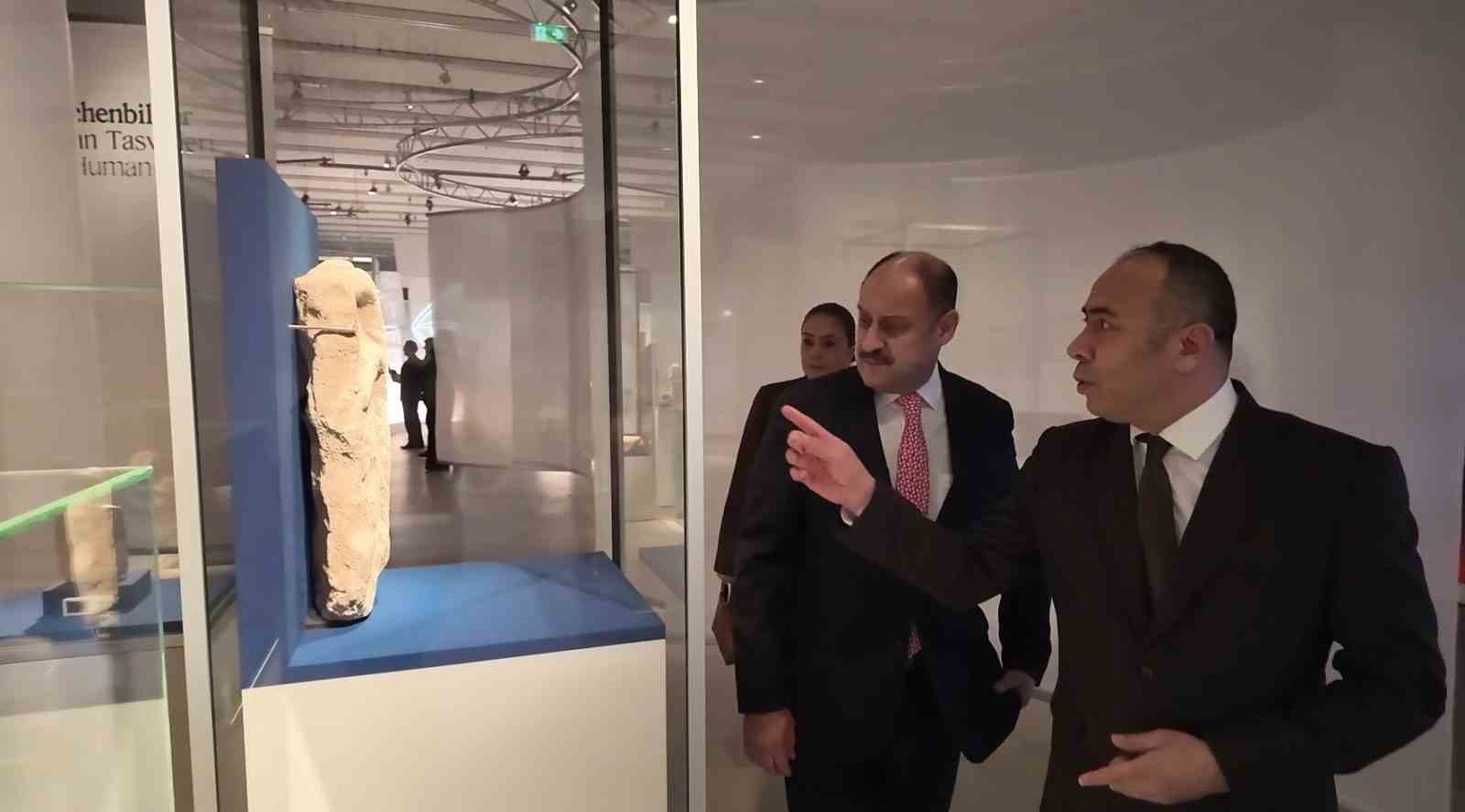 gobeklitepe ve tas tepeler berlinde dunya sahnesinde 0 MMH2g8ZJ