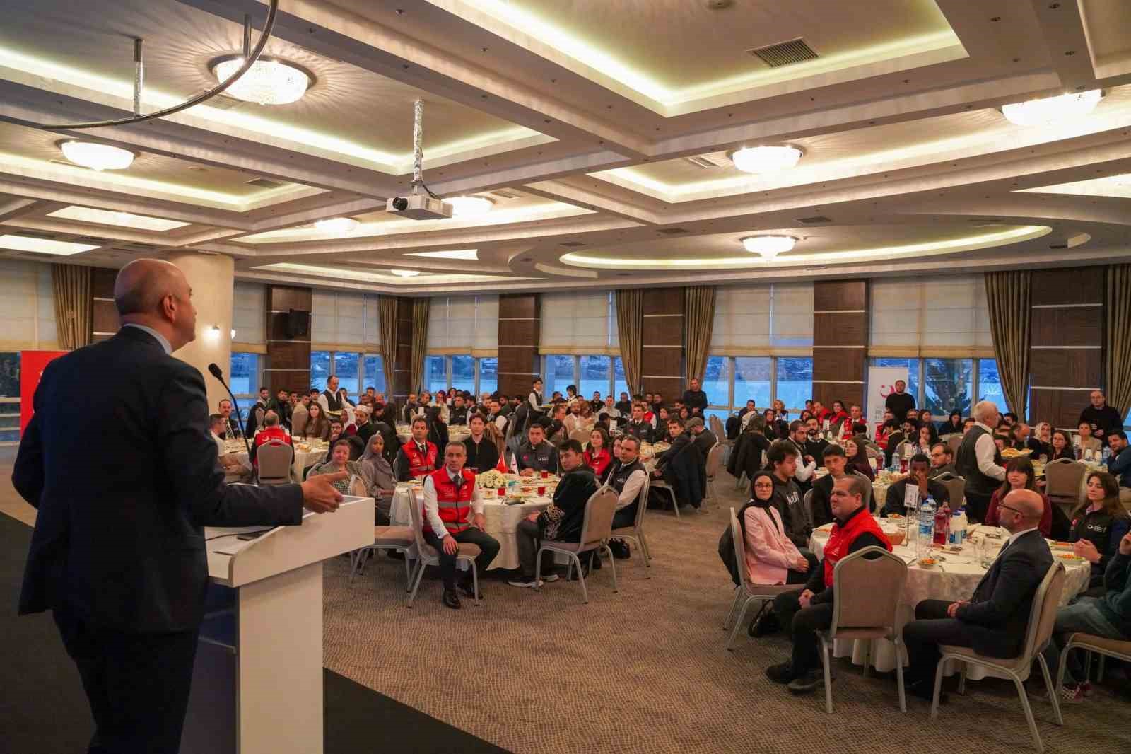 goc idaresi baskanligi uluslararasi ogrencilerle iftar yemeginde bir araya geldi 2 t13lYFCc