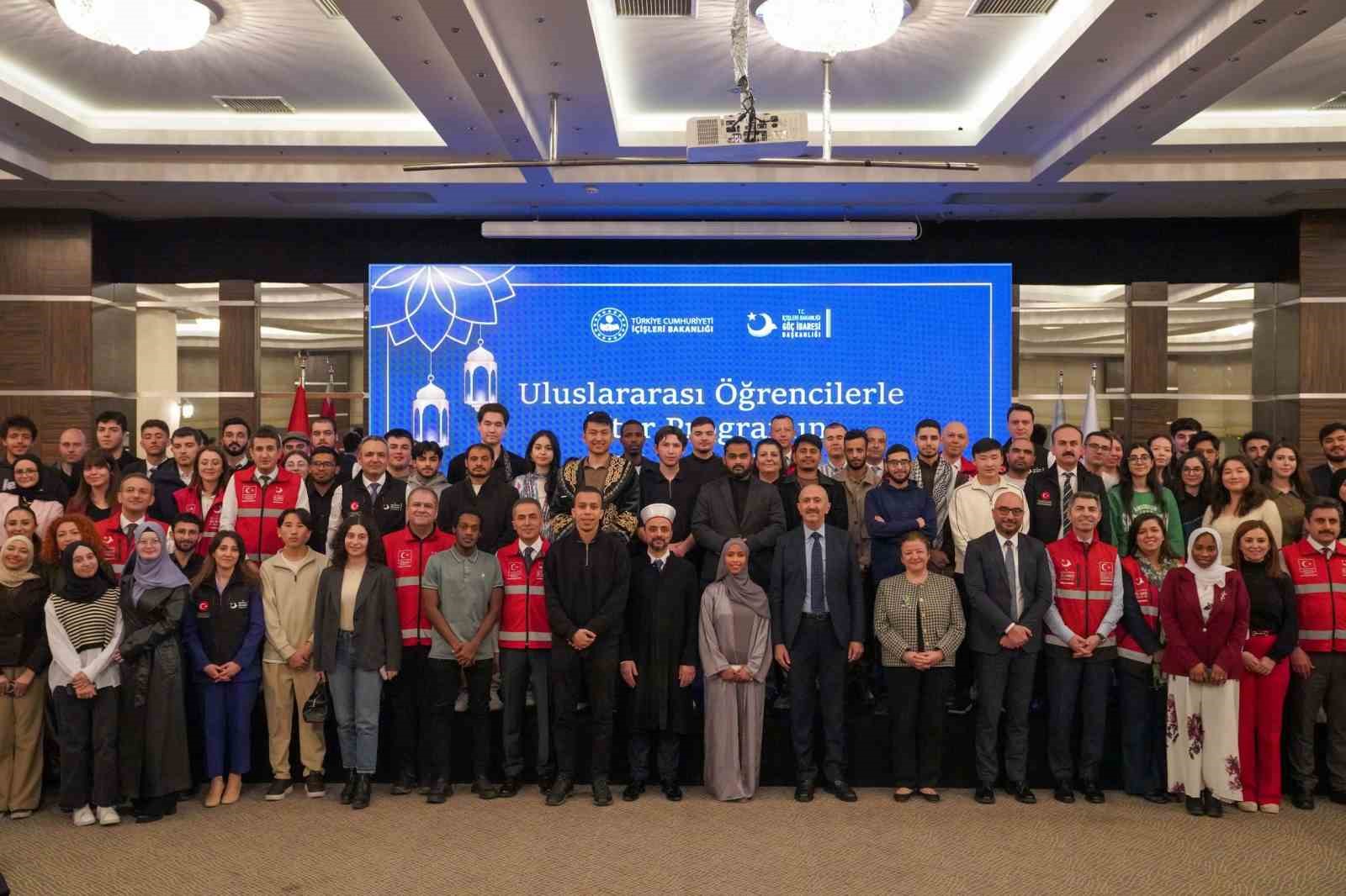 goc idaresi baskanligi uluslararasi ogrencilerle iftar yemeginde bir araya geldi 3 sP7lmmnI