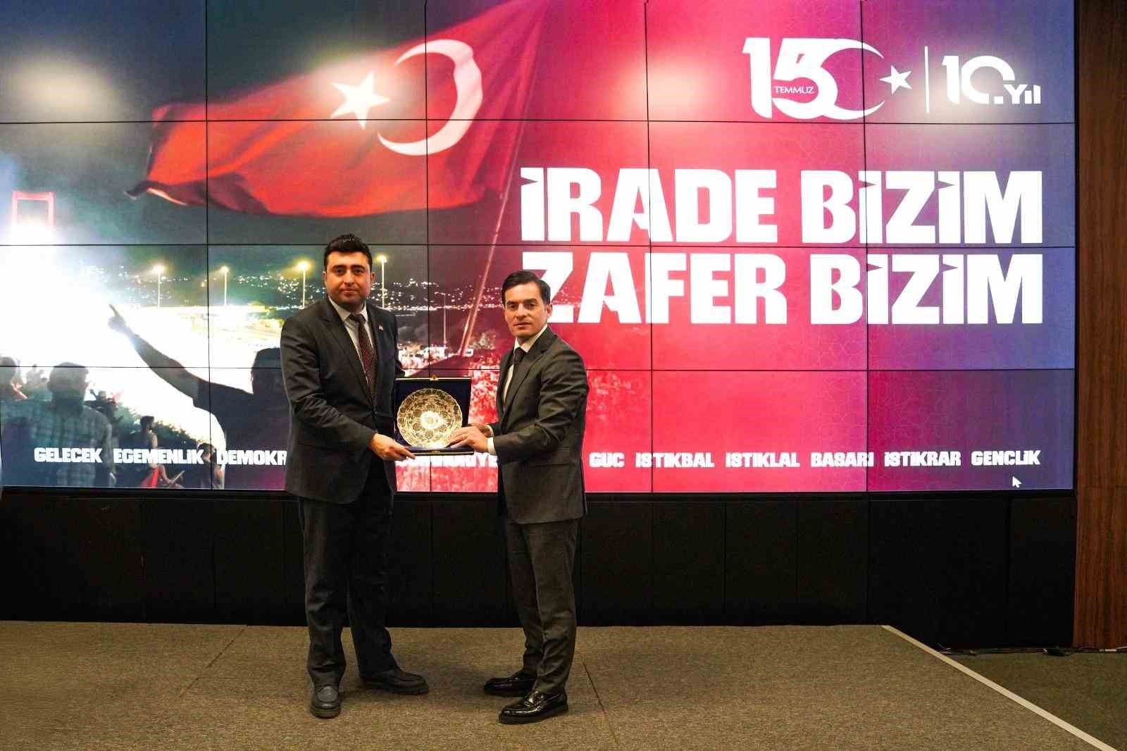 Göç İdaresi Başkanlığından 15 Temmuz ‘İrade Bizim Zafer Bizim’ programı 9 goc idaresi baskanligindan 15 temmuz irade bizim zafer bizim programi 5 YGsviQLs