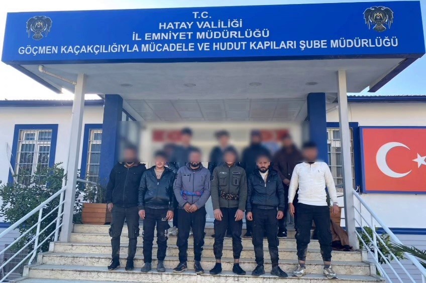 gocmenler balik istifi gibi tasinirken yakalandilar 1 w9gBgCWZ
