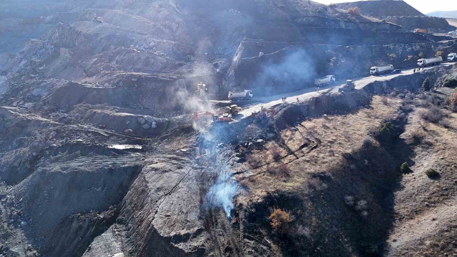 gocuk altinda santiye mudurunu kurtarma calismalari 4uncu gununde devam ediyor 1