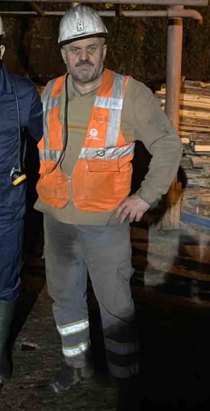 gocukte olen madenciler ziya kiret ve veysel orucoglu son yolculuguna ugurlandi 7 y3OiWmQA