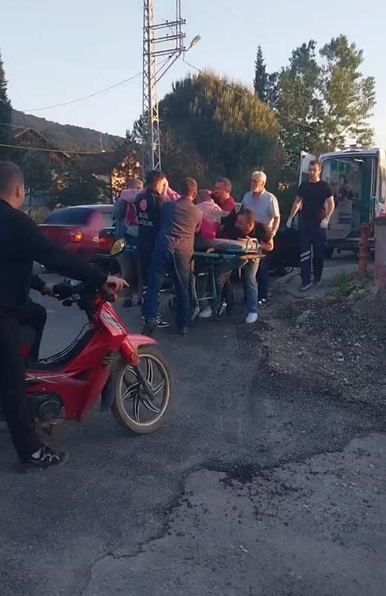 gogus agrisiyla yola cikti ambulansla hayata tutundu 0 psKEPX2S