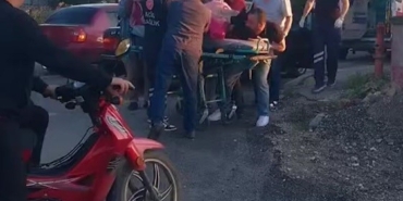 gogus-agrisiyla-yola-cikti-ambulansla-hayata-tutundu-RiH7vtfR.jpg