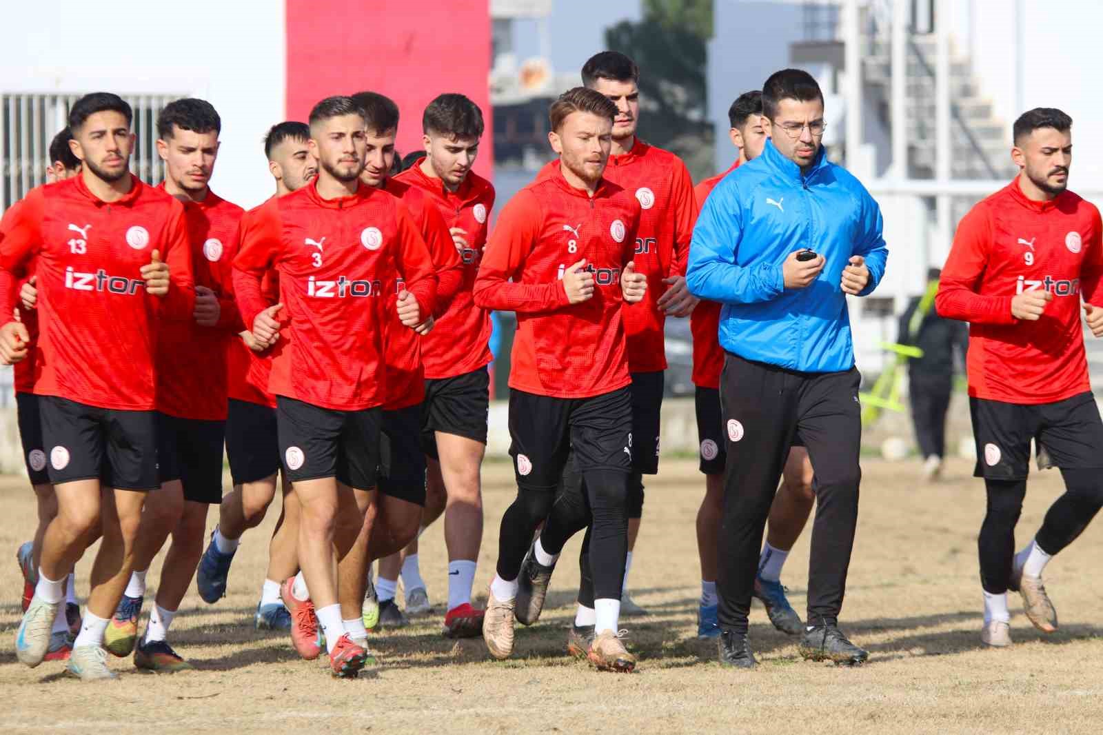gokay iravul aykut kocaman benim icin bir baba gibidir 3 28zf8j4Y