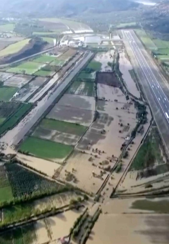 gokceadada sele teslim olan bolgeler dron ile goruntulendi 3 Ftq8zkEG