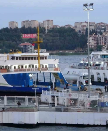 gokceadaya-tum-feribot-seferleri-iptal-edildi-PawRbPR9.jpg