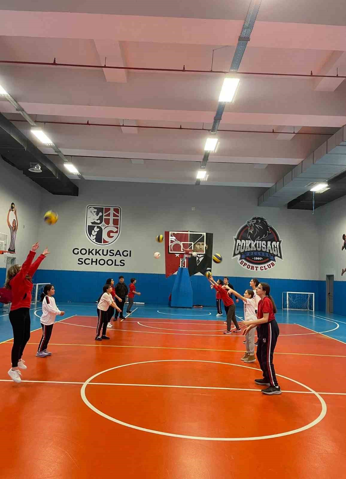 gokkusagi kolejinde cifte gurur 2 pIbEGA7C