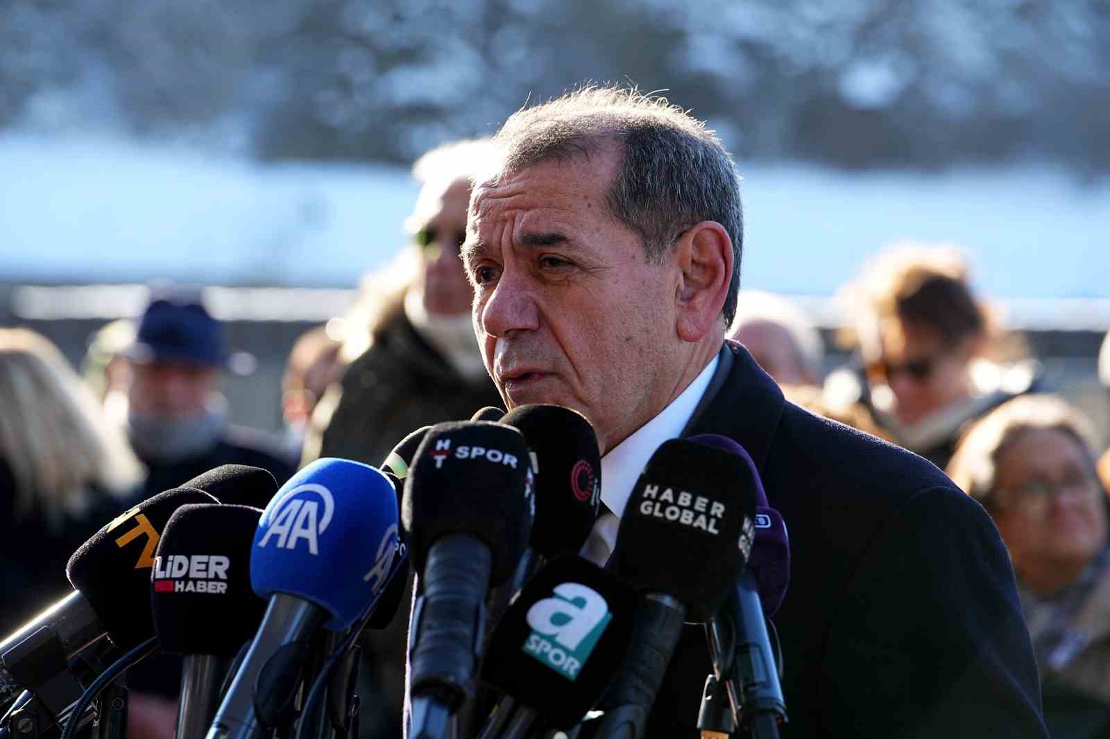 gokmen ozdenak icin stadyumda toren duzenlendi 6 IngymTUm