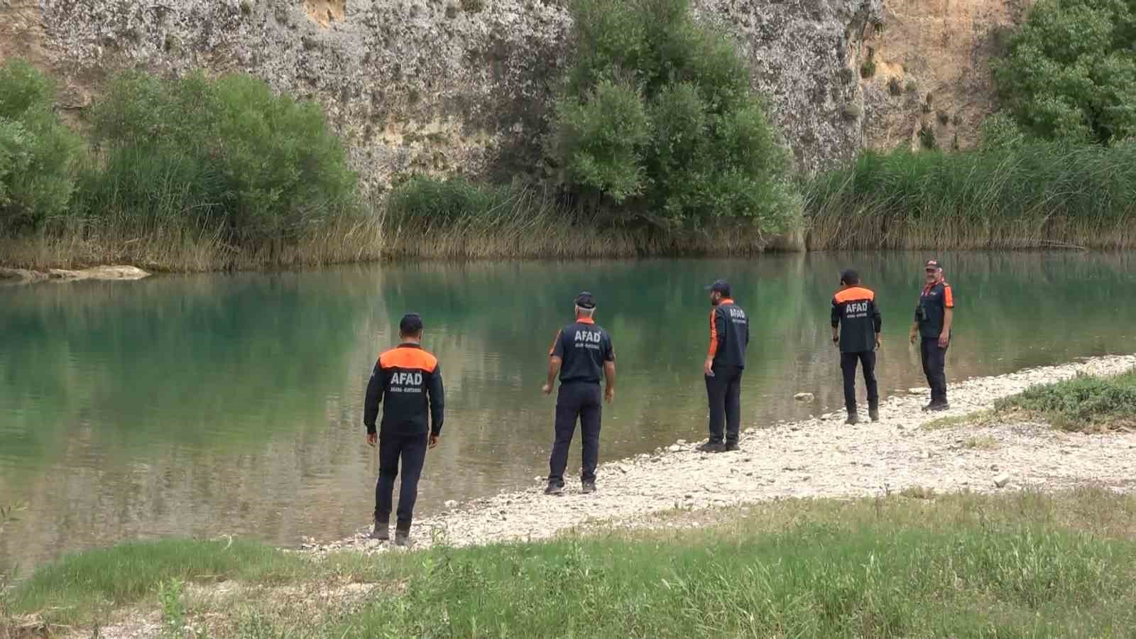 Göksu Çayı’nda kaybolan genç ikinci gününde de aranıyor 7 goksu cayinda kaybolan genc ikinci gununde de araniyor 3 DpXpispy