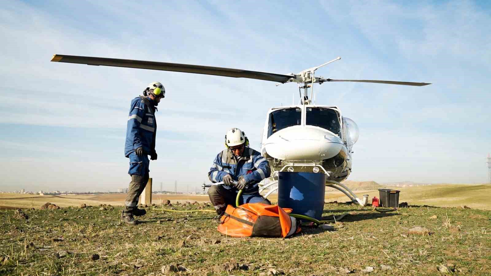 gokyuzunde zorlu mesai teias ekipleri hatlari helikopterle bakimdan geciriyor 2 9C8XIw4w